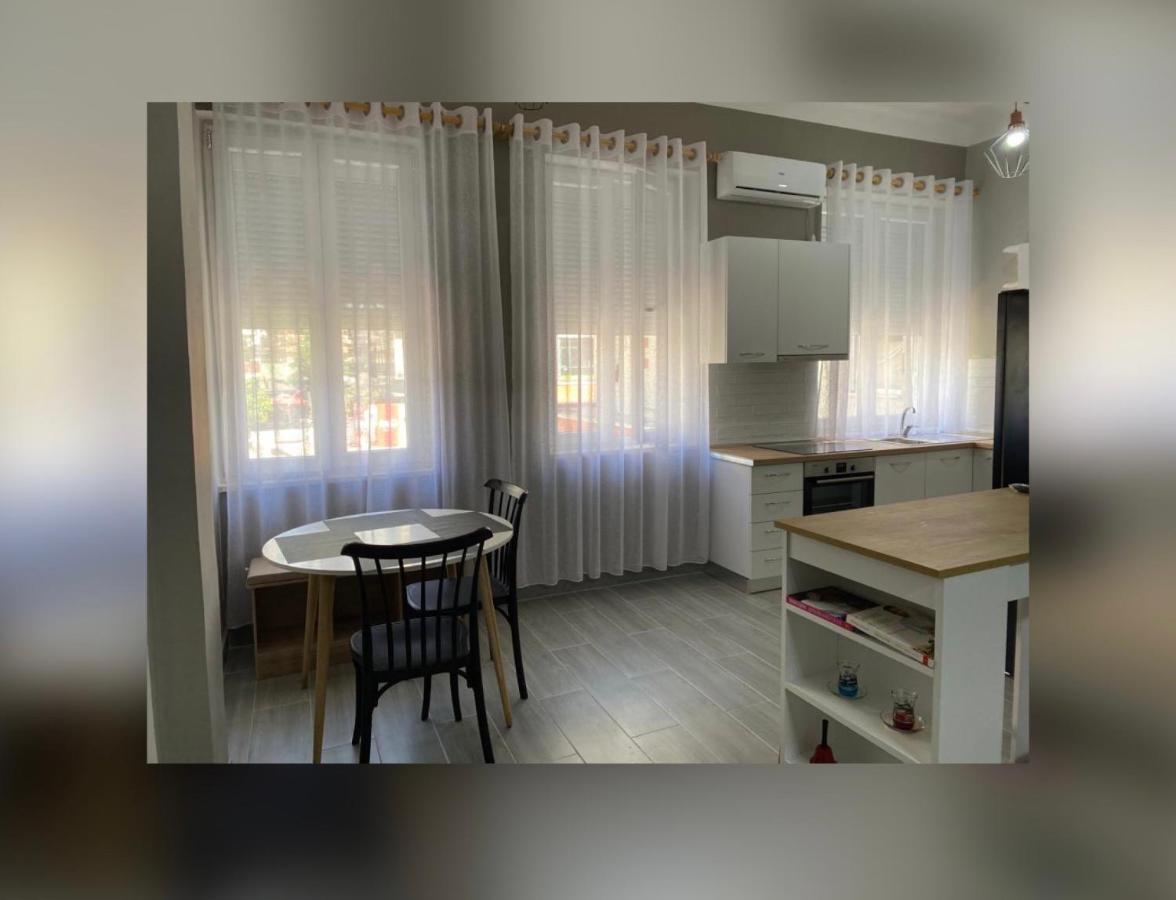 New New Bazaar Lejlighed Tirana Eksteriør billede